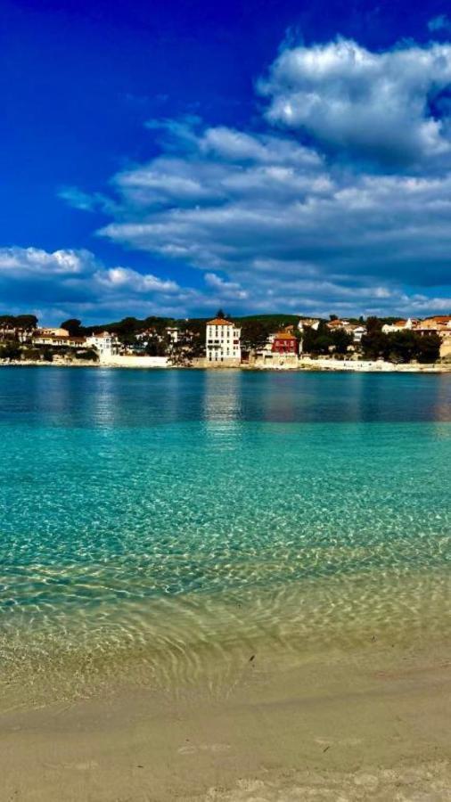 Superbe Villa-Domaine Avec Golf Piscine Et Tennis Saint-Cyr-sur-Mer Kültér fotó