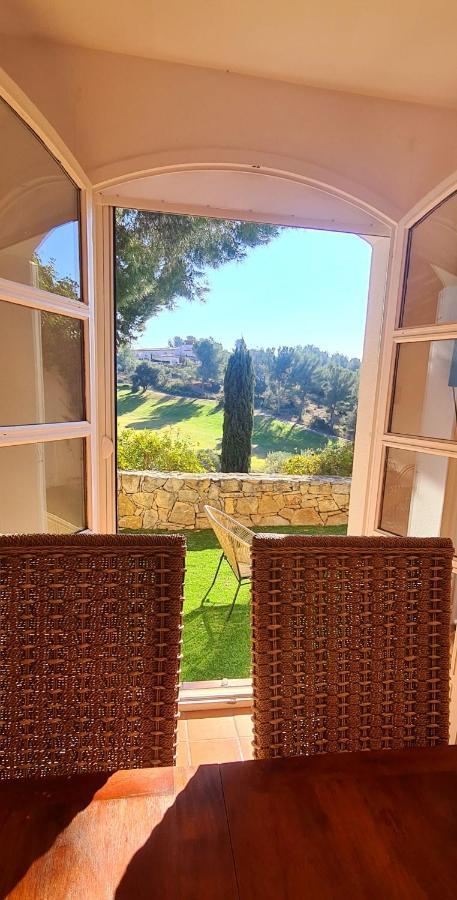 Superbe Villa-Domaine Avec Golf Piscine Et Tennis Saint-Cyr-sur-Mer Kültér fotó