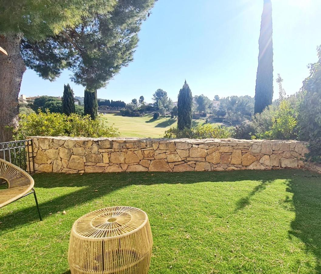 Superbe Villa-Domaine Avec Golf Piscine Et Tennis Saint-Cyr-sur-Mer Kültér fotó
